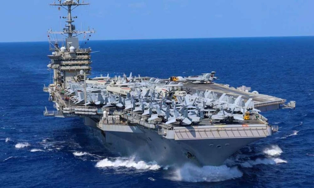 Νέα επίθεση των Χούθι στο αεροπλανοφόρο USS Harry Truman των ΗΠΑ